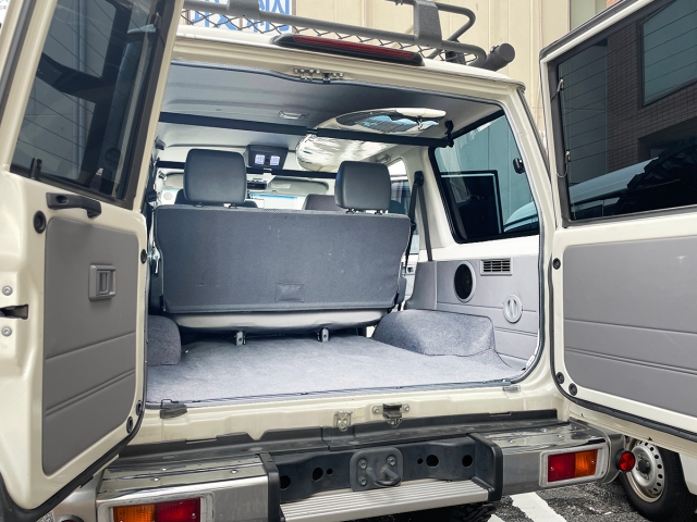 ランドクルーザー70・80 車内キャリア